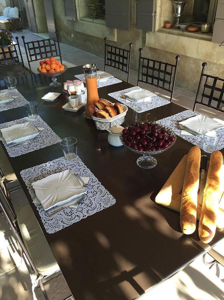 Mas Des Limites Bed & Breakfast Rognonas Luaran gambar